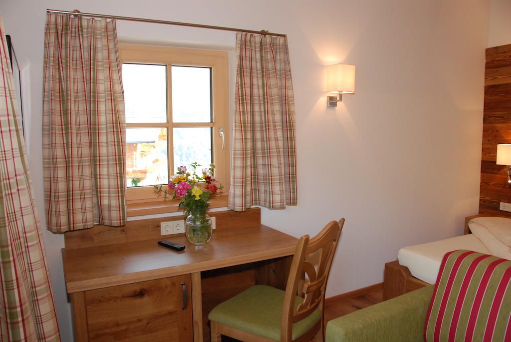 Hotel Gasthof Erbhof Anderlhof Leogang Oda fotoğraf